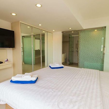 Patong Heritage Apartment By Alexanders Buitenkant foto