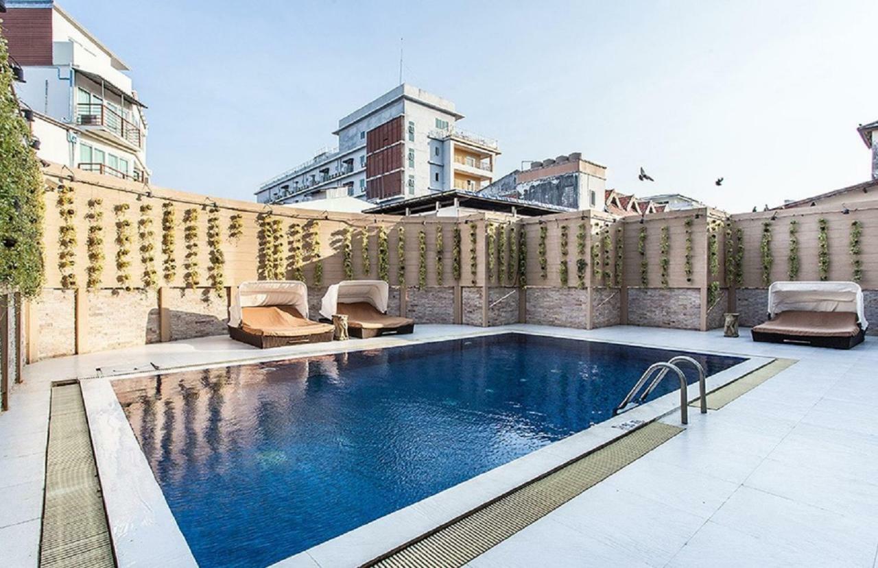 Patong Heritage Apartment By Alexanders Buitenkant foto