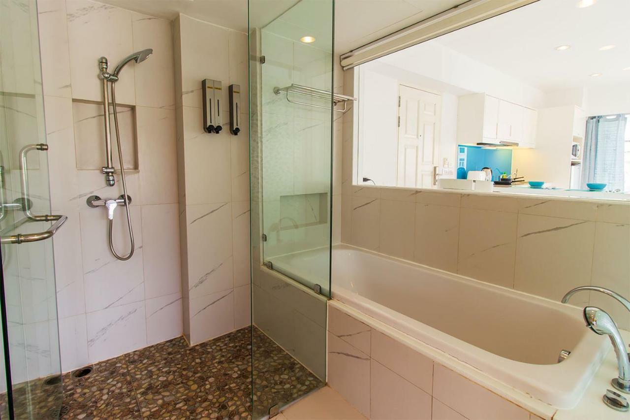 Patong Heritage Apartment By Alexanders Buitenkant foto